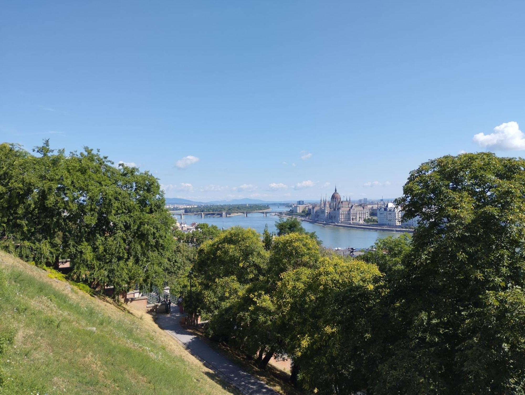 Free Parking, Balcony, Near To City Park Budapeste Exterior foto